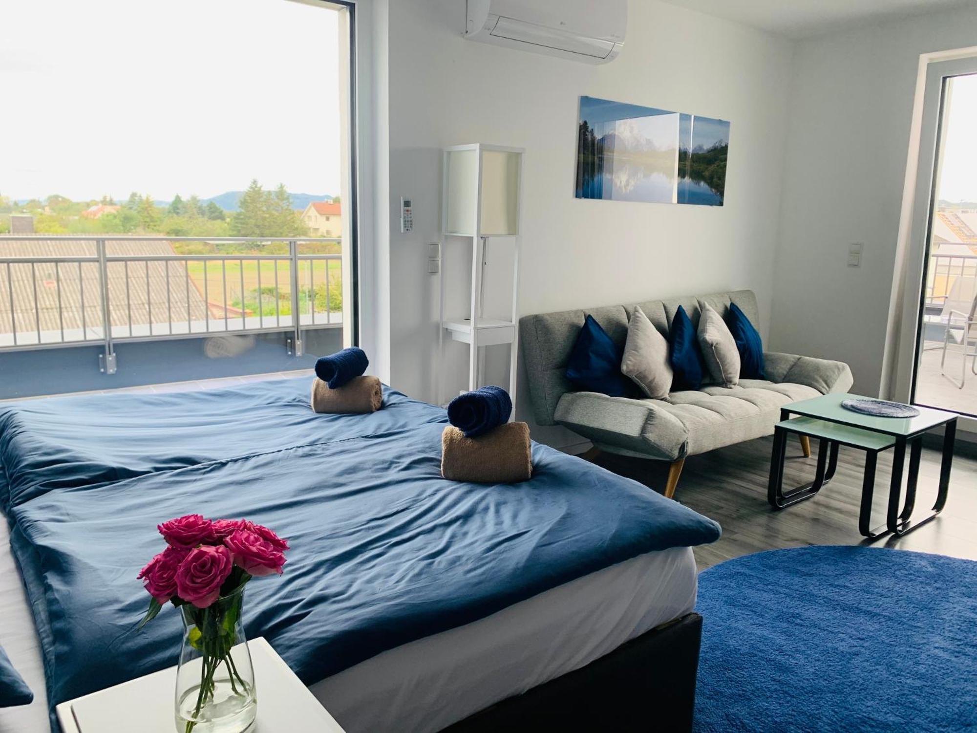 Apartament Weisses Haus Gerasdorf bei Wien Zewnętrze zdjęcie